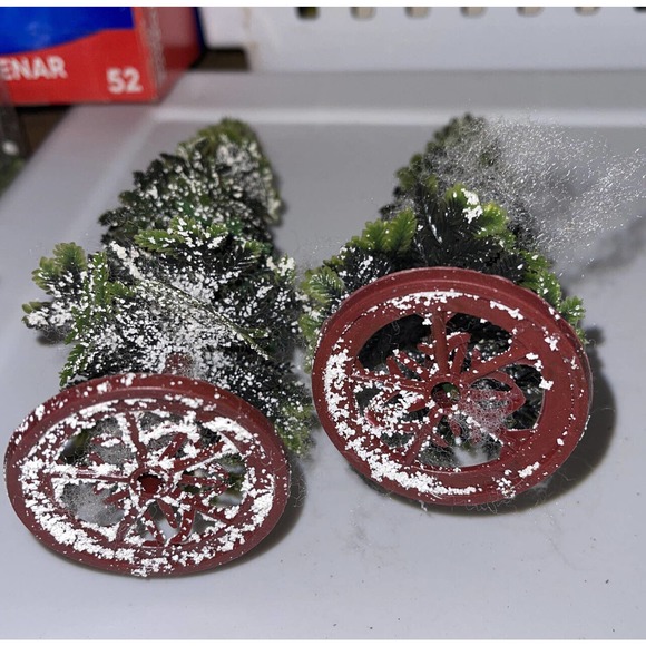 Vintage Flocked Bristle Bottle Brush & Plastic Christmas Village Trees Lot 4M - Picture 6 of 11